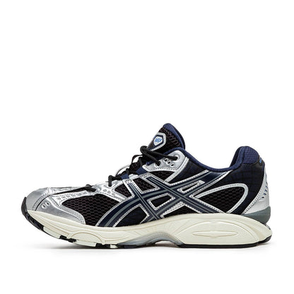 Gel-Nimbus 10.1 Running Shoes (Black / Silver)