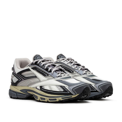 Premier Road Ultra Running Shoes (Gray)